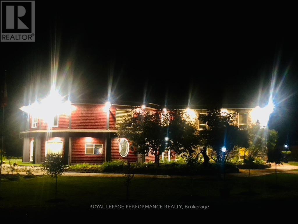 












1371 VICTORIA STREET

,
Petawawa,




Ontario
K8H2E9

