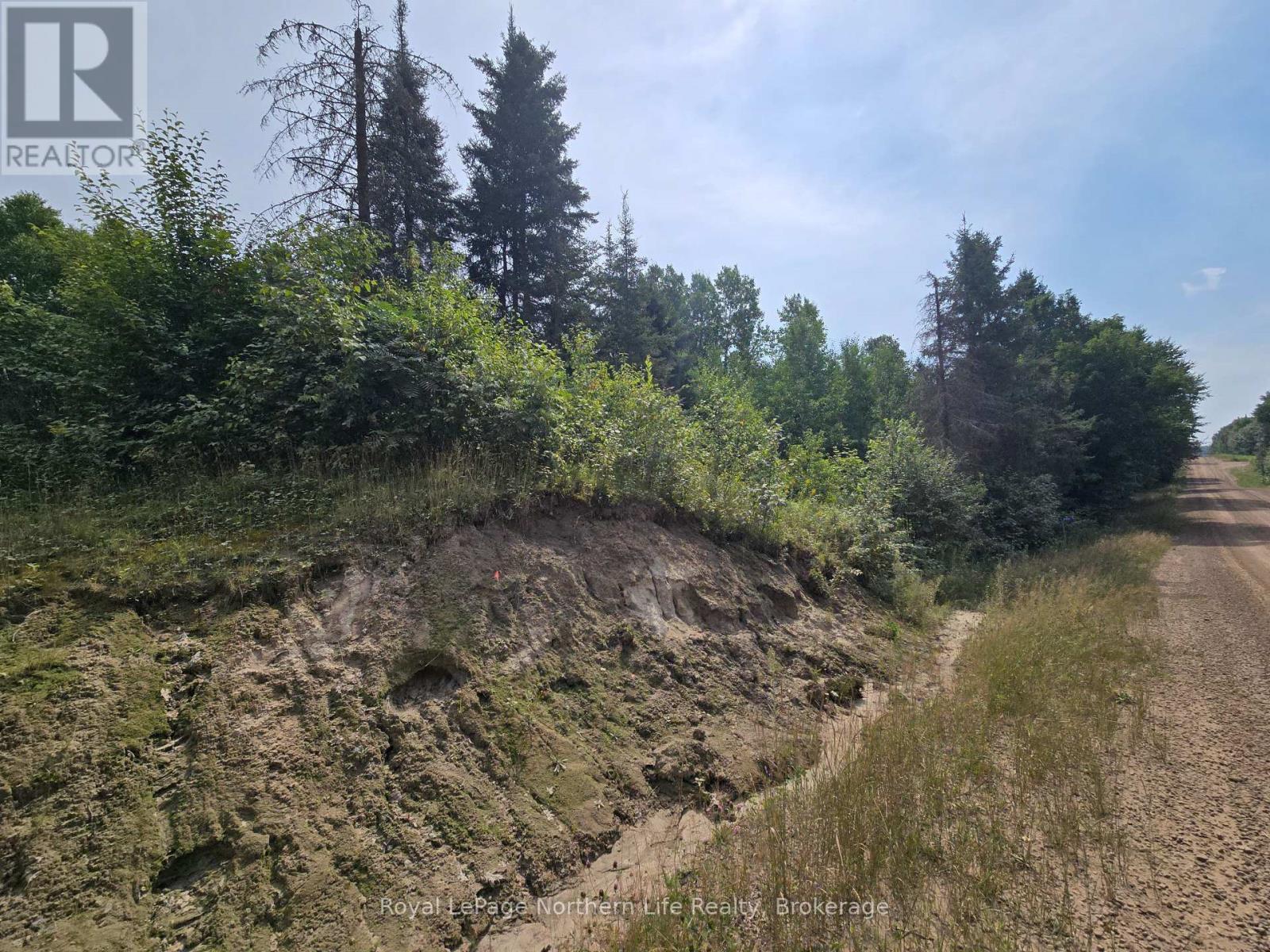 












680 MOUNT PLEASANT ROAD

,
Calvin,







Ontario
P0H2E0

