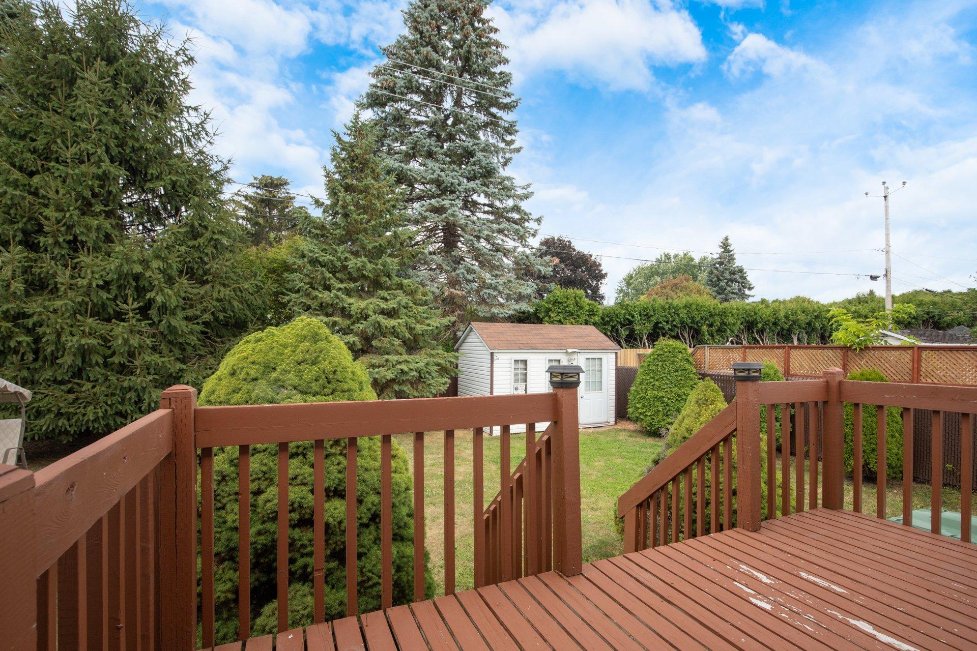 









39


Av. des Ormes

,
Saint-Basile-le-Grand,




QC
J3N1G4

