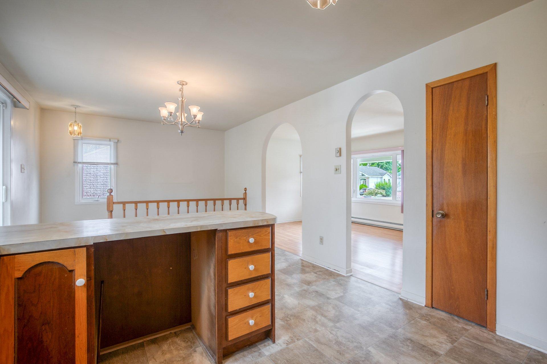 









39


Av. des Ormes

,
Saint-Basile-le-Grand,




QC
J3N1G4


