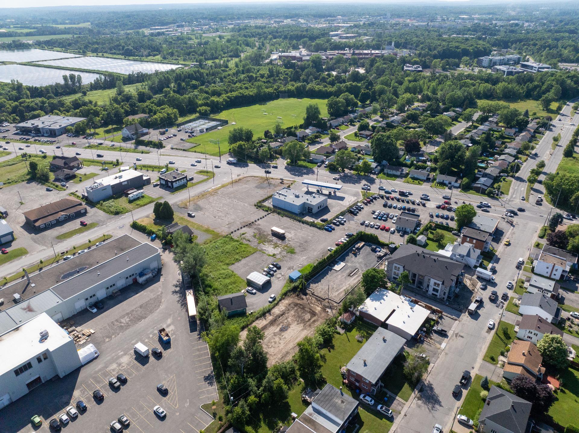 












Boul. Lachapelle

,
Saint-Jérôme,







QC
J7Z3A1

