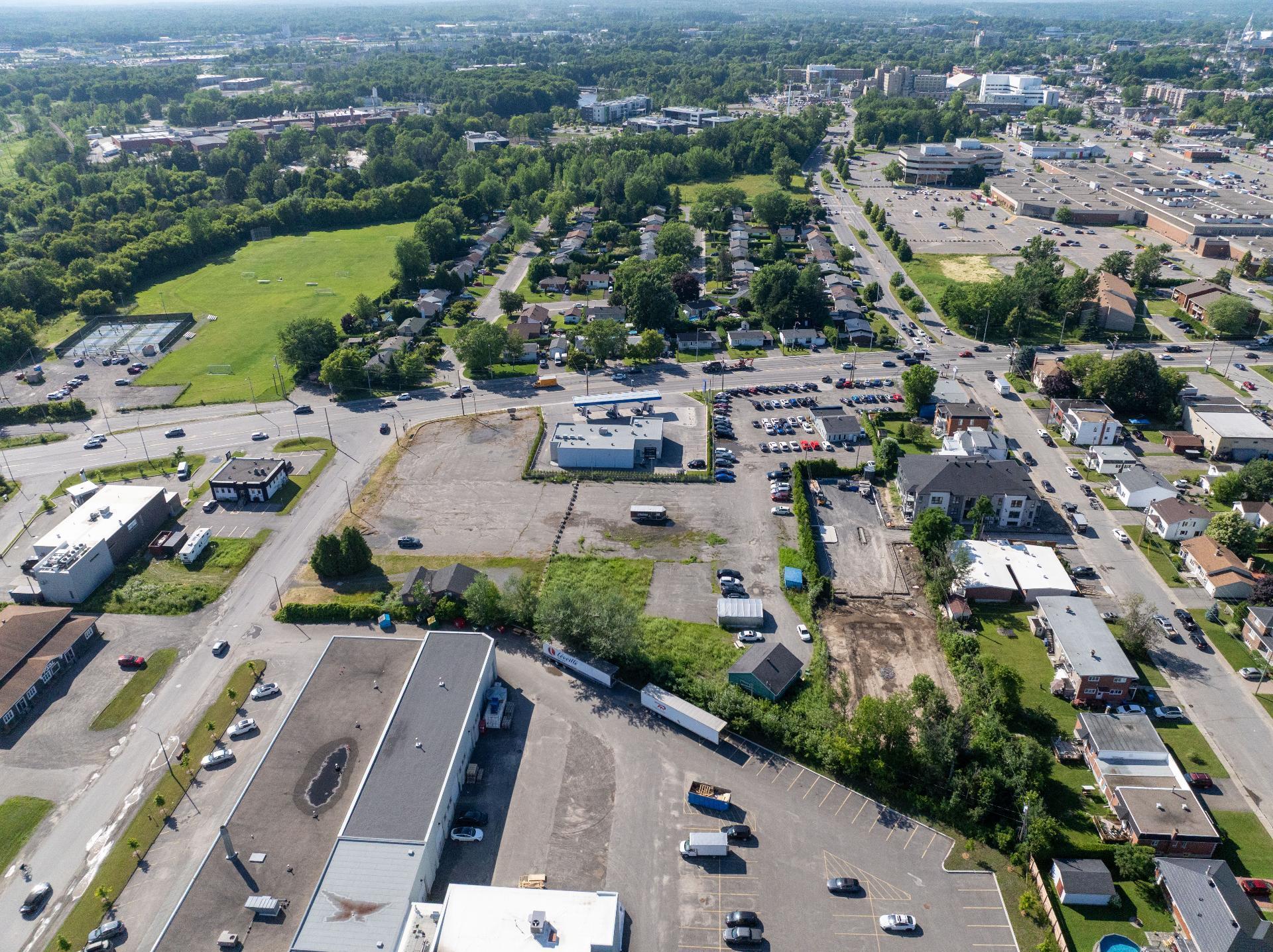 












Boul. Lachapelle

,
Saint-Jérôme,







QC
J7Z3A1

