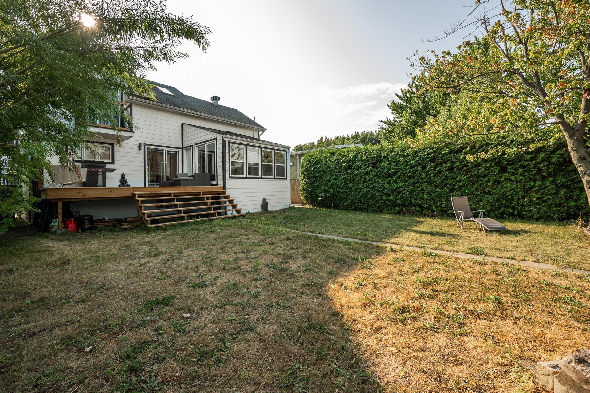 









228


Rue Donat

,
Sainte-Anne-de-Sabrevois,




QC
J0J2G0


