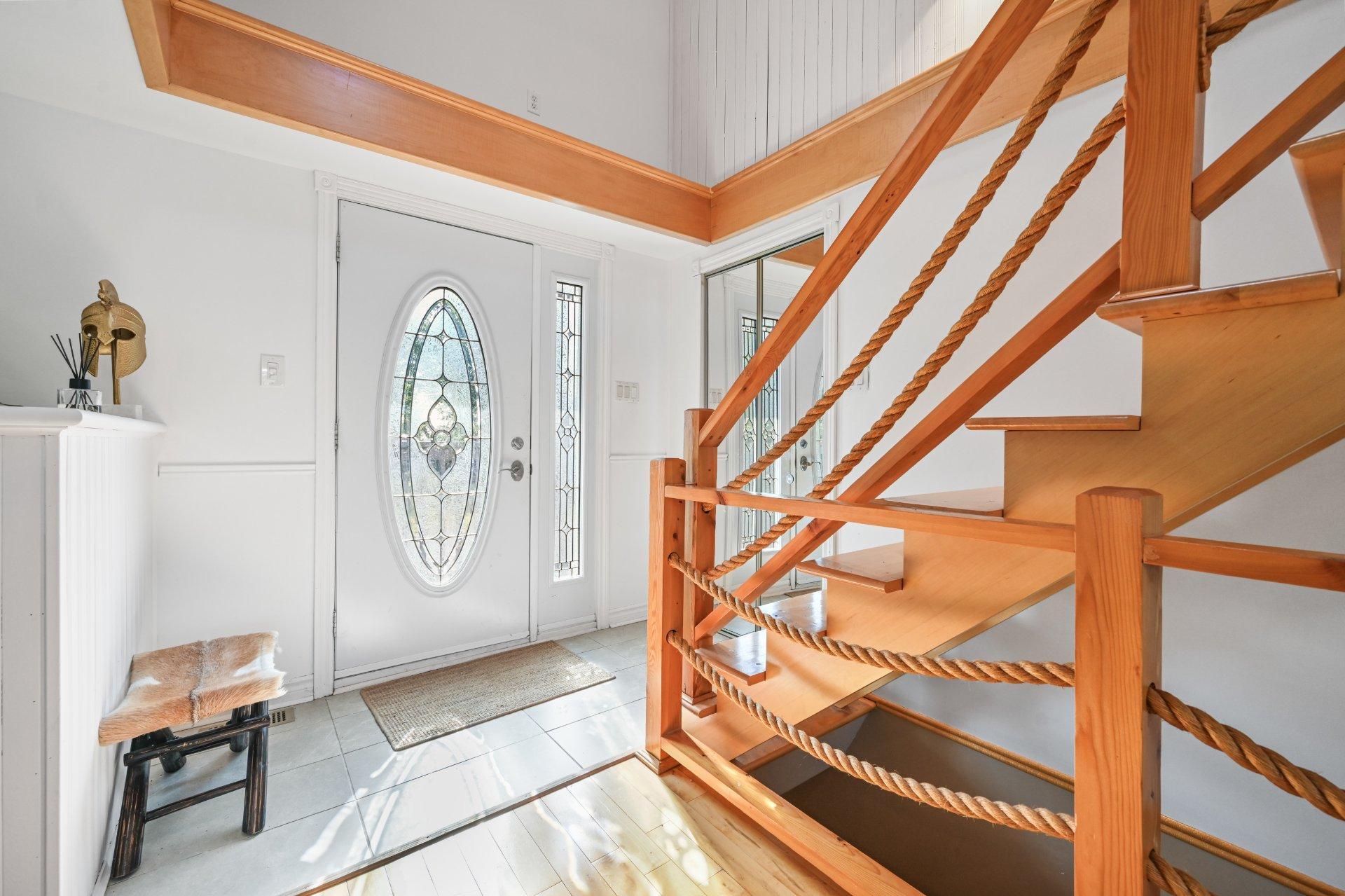 









228


Rue Donat

,
Sainte-Anne-de-Sabrevois,




QC
J0J2G0

