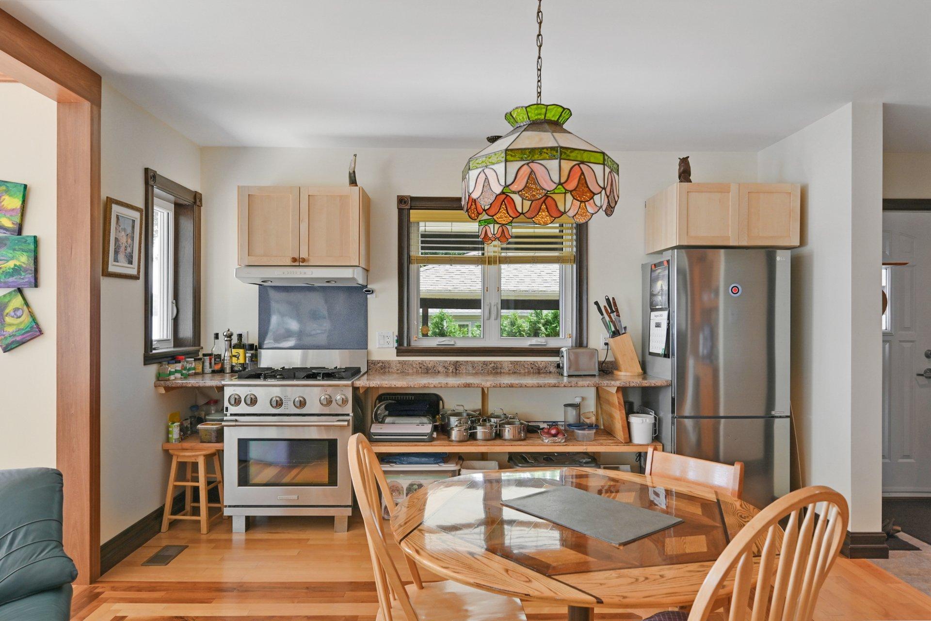 









275


1re Rue

,
Saint-Blaise-sur-Richelieu,




QC
J0J1W0

