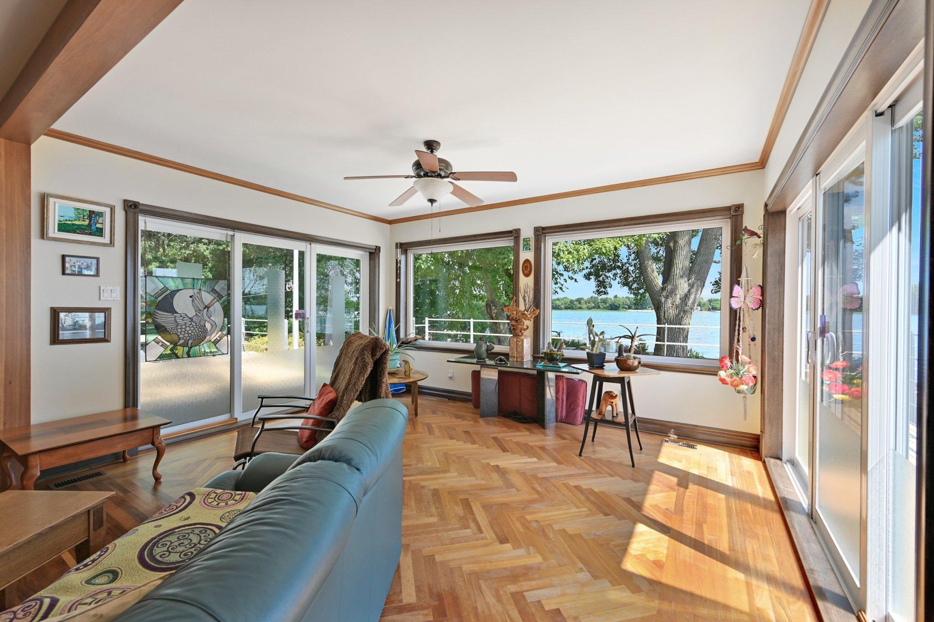 









275


1re Rue

,
Saint-Blaise-sur-Richelieu,




QC
J0J1W0

