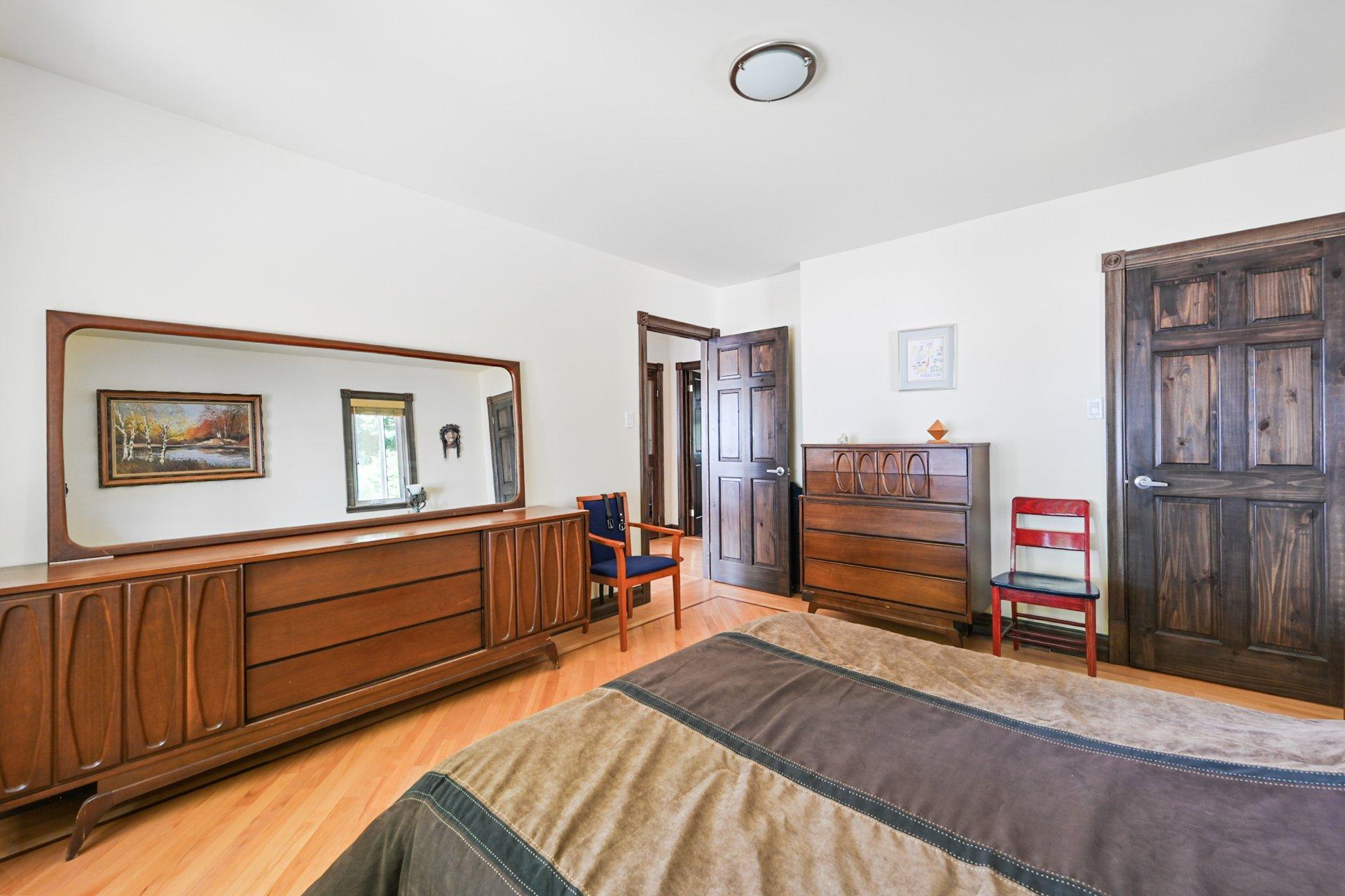 









275


1re Rue

,
Saint-Blaise-sur-Richelieu,




QC
J0J1W0

