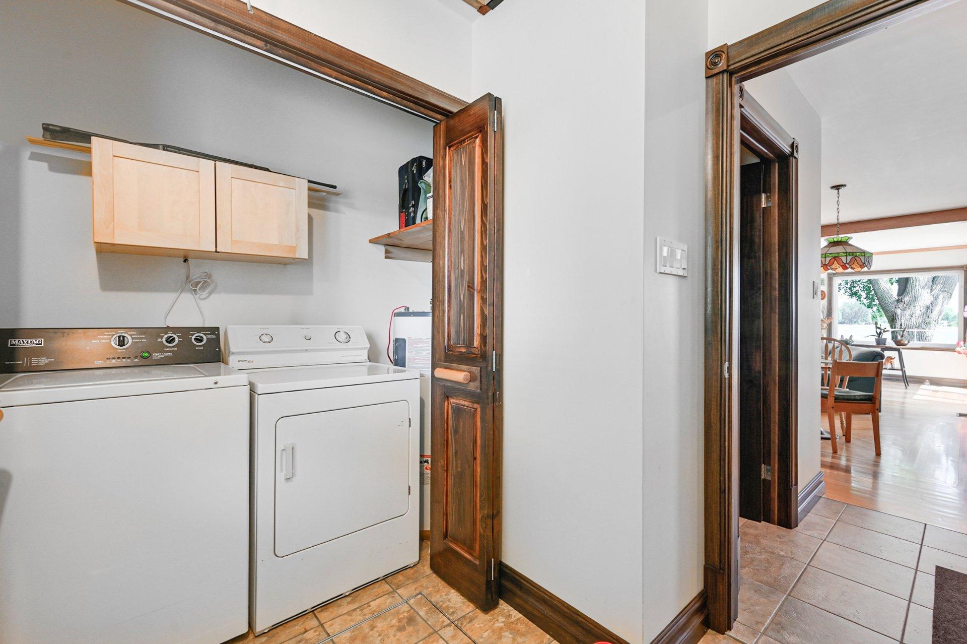 









275


1re Rue

,
Saint-Blaise-sur-Richelieu,




QC
J0J1W0

