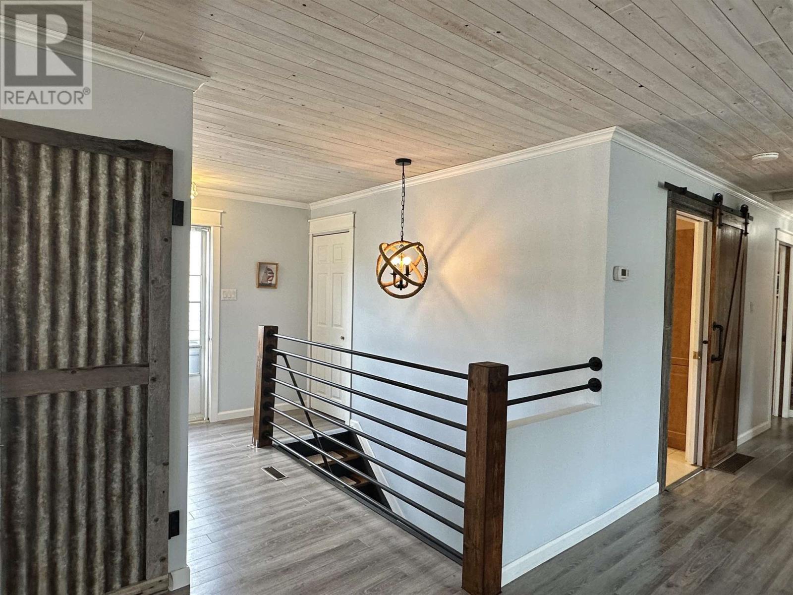 












37 Ste. Camillus CRES

,
Elliot Lake,




Ontario
P5A3J8

