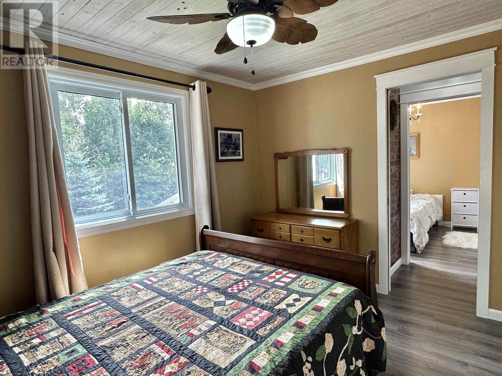 












37 Ste. Camillus CRES

,
Elliot Lake,




Ontario
P5A3J8

