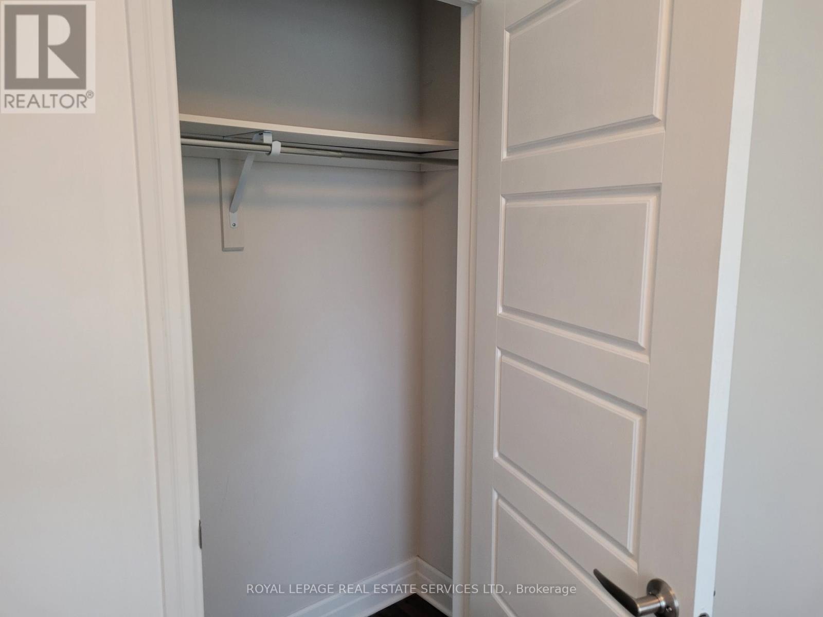 












38 - 70 PLAINS ROAD W

,
Burlington,




Ontario
L7T0B6

