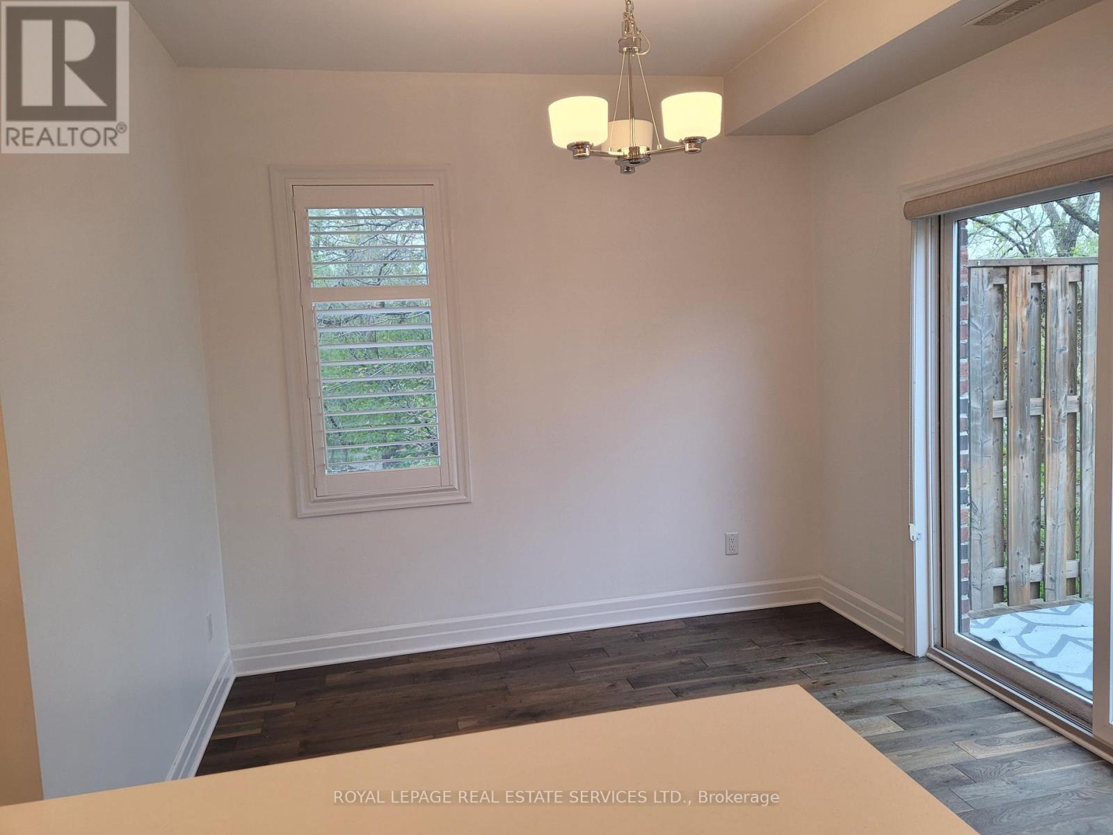 












38 - 70 PLAINS ROAD W

,
Burlington,




Ontario
L7T0B6

