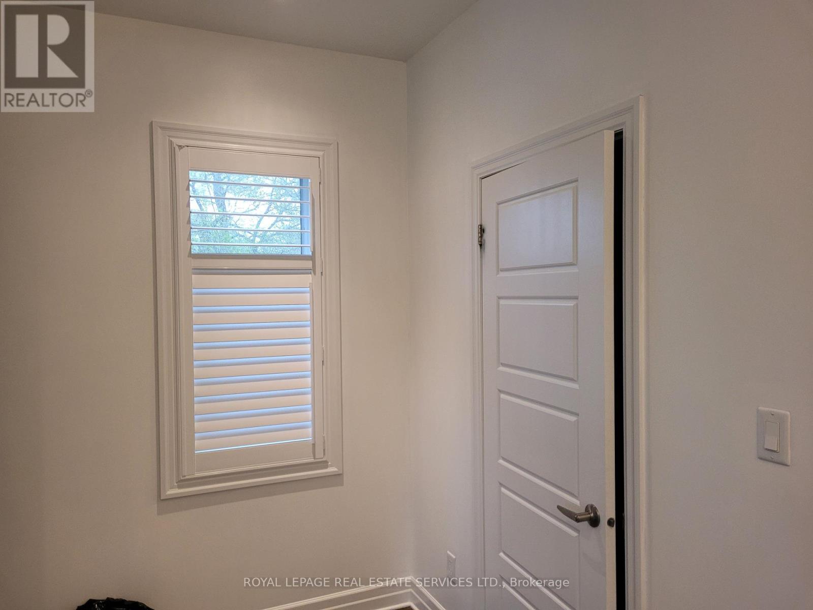 












38 - 70 PLAINS ROAD W

,
Burlington,




Ontario
L7T0B6

