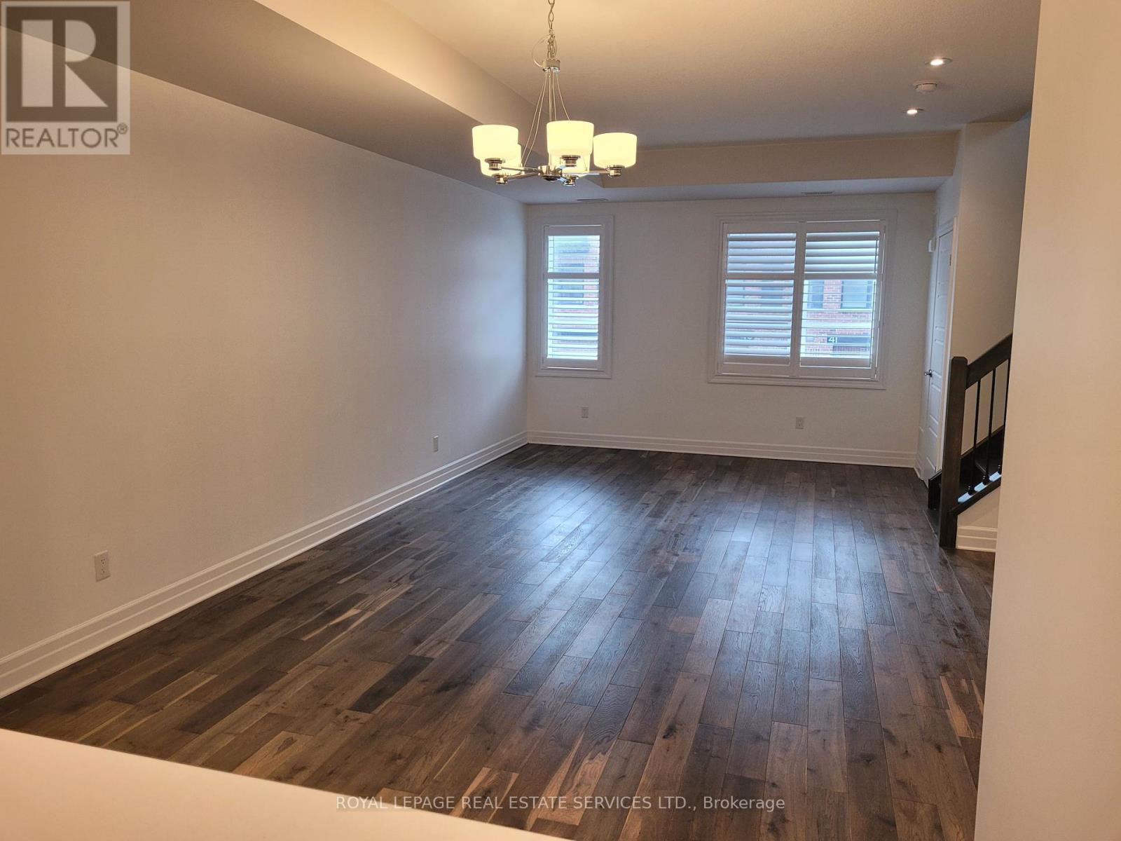 












38 - 70 PLAINS ROAD W

,
Burlington,




Ontario
L7T0B6


