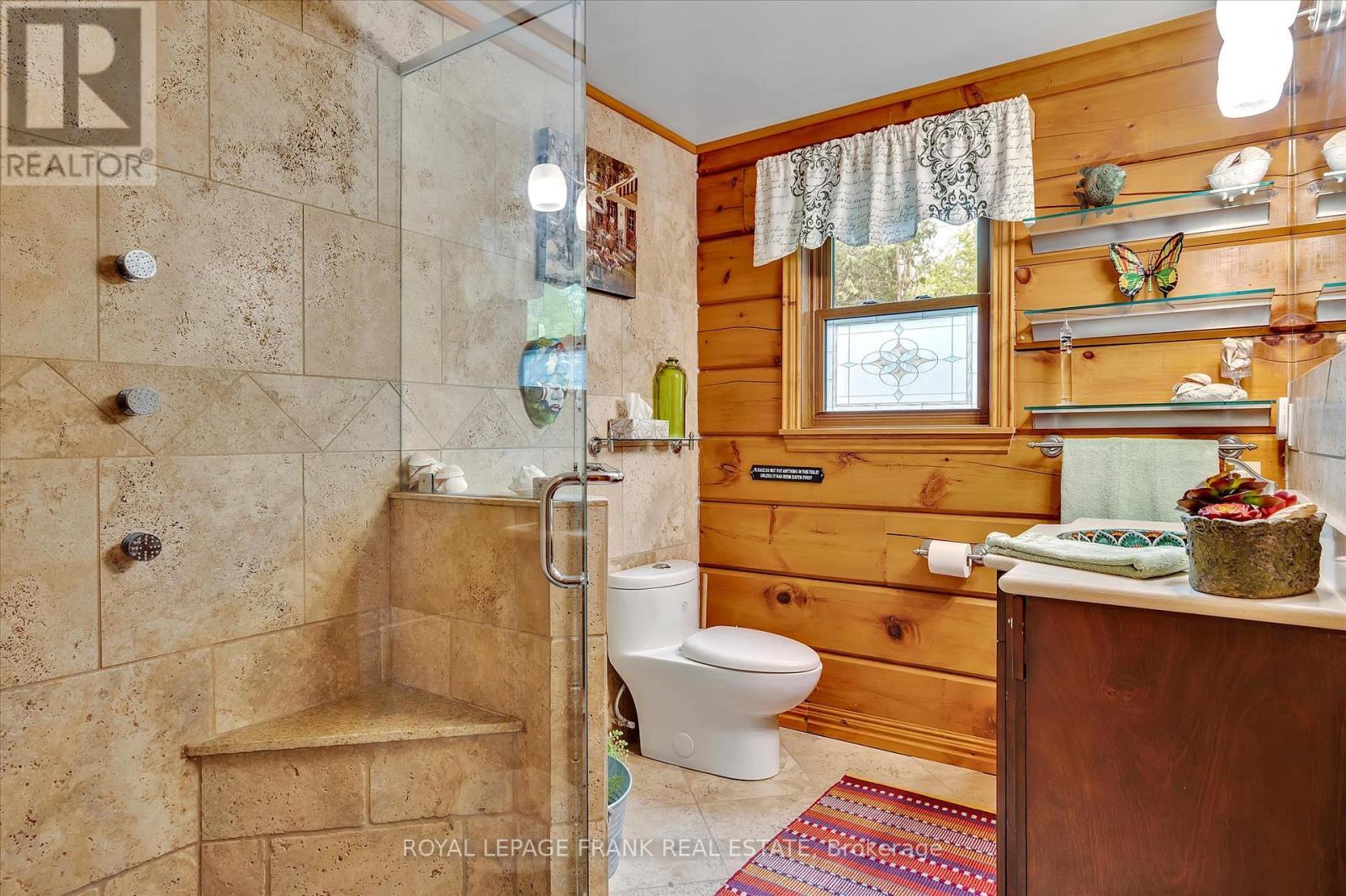 












124 FIRE ROUTE 66

,
Trent Lakes,




Ontario
K0L2J0

