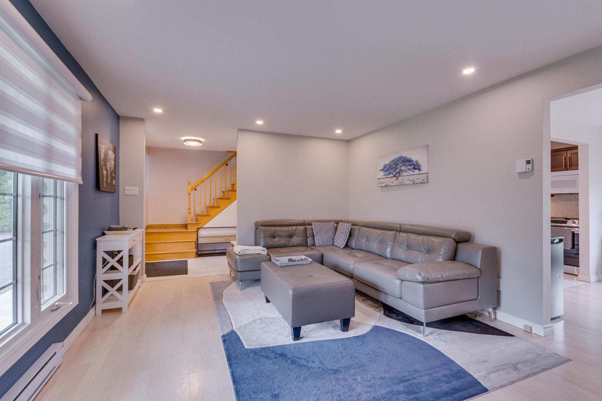









777


Boul. Lorrain

,
Gatineau (Gatineau),




QC
J8R3E6

