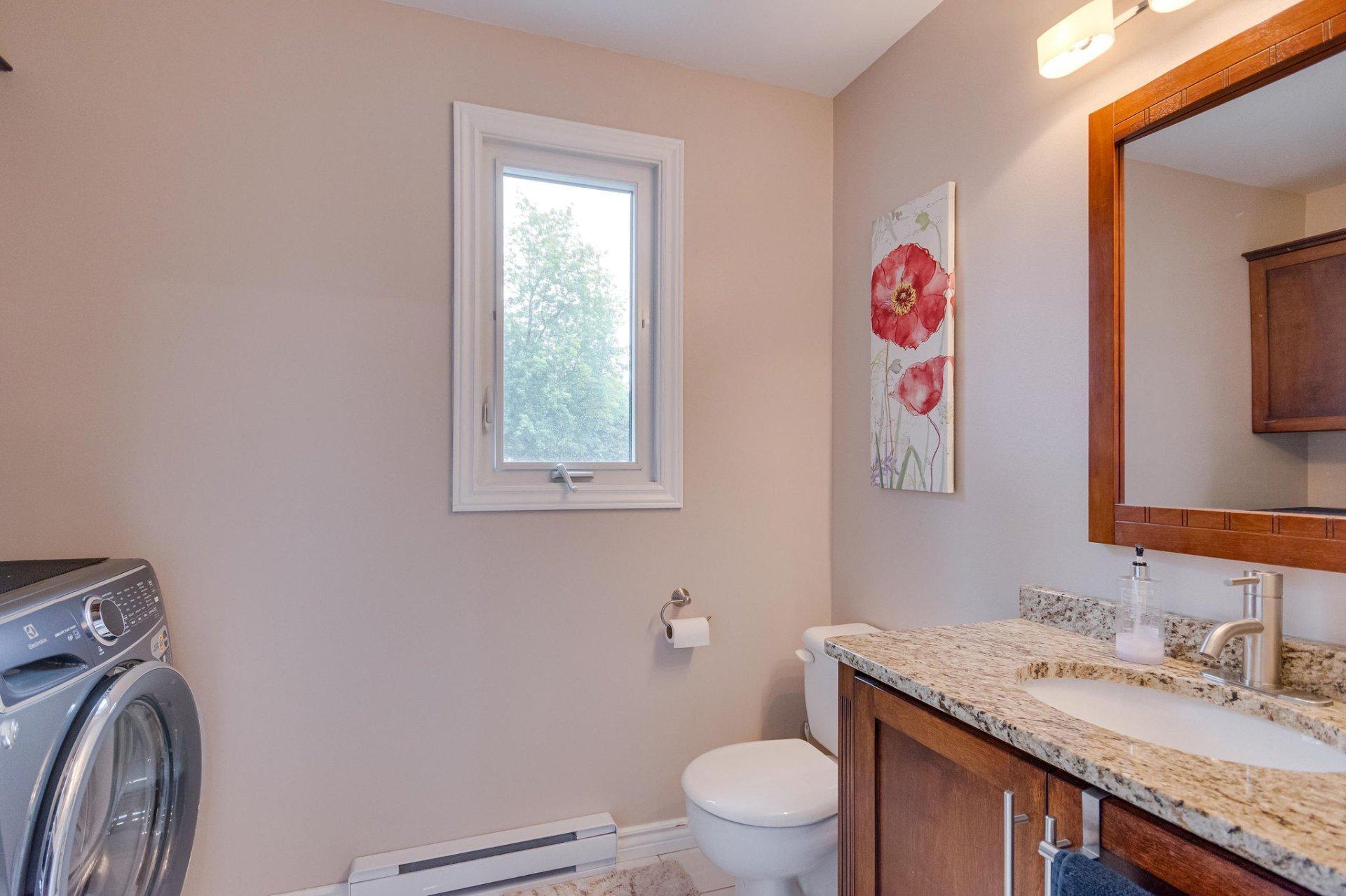









777


Boul. Lorrain

,
Gatineau (Gatineau),




QC
J8R3E6

