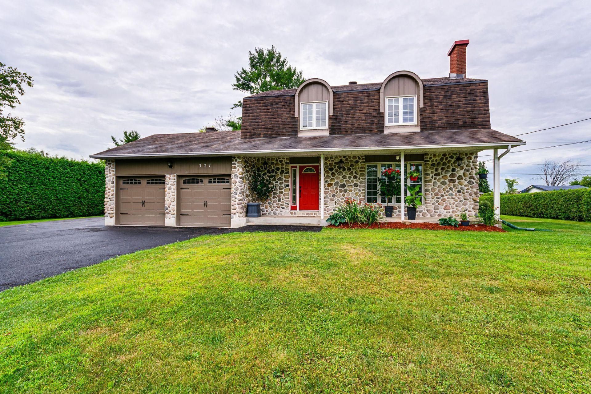 









777


Boul. Lorrain

,
Gatineau (Gatineau),




QC
J8R3E6

