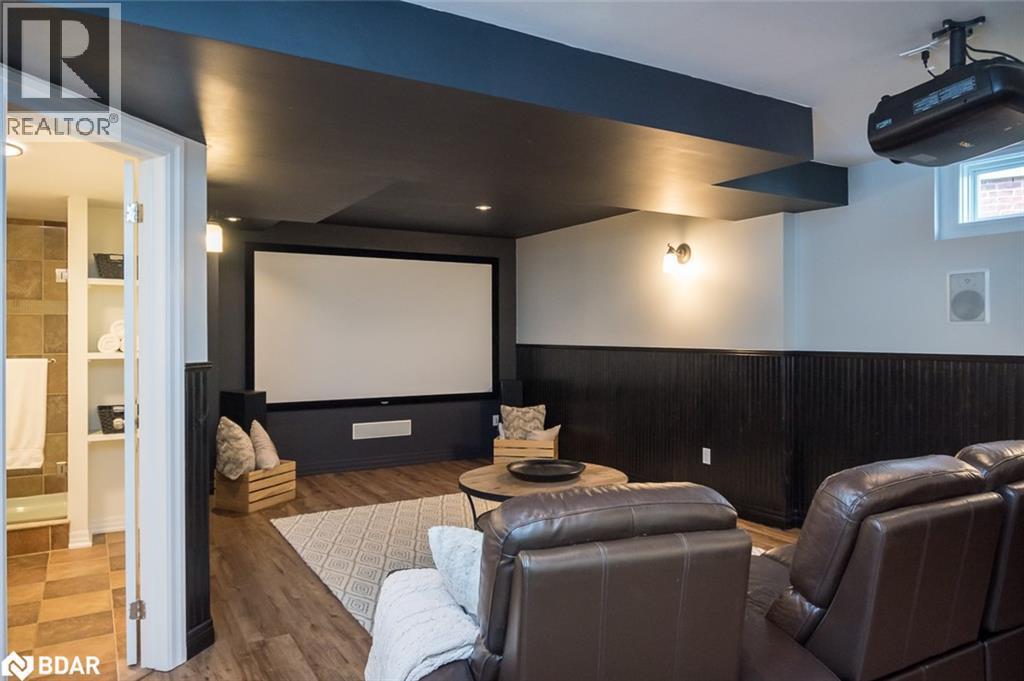 












20 VIEW POINT Circle

,
Georgetown,




Ontario
L7G6P2

