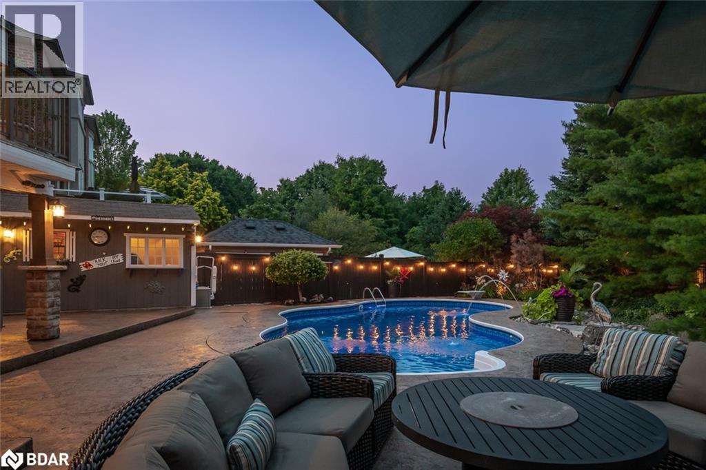 












20 VIEW POINT Circle

,
Georgetown,




Ontario
L7G6P2

