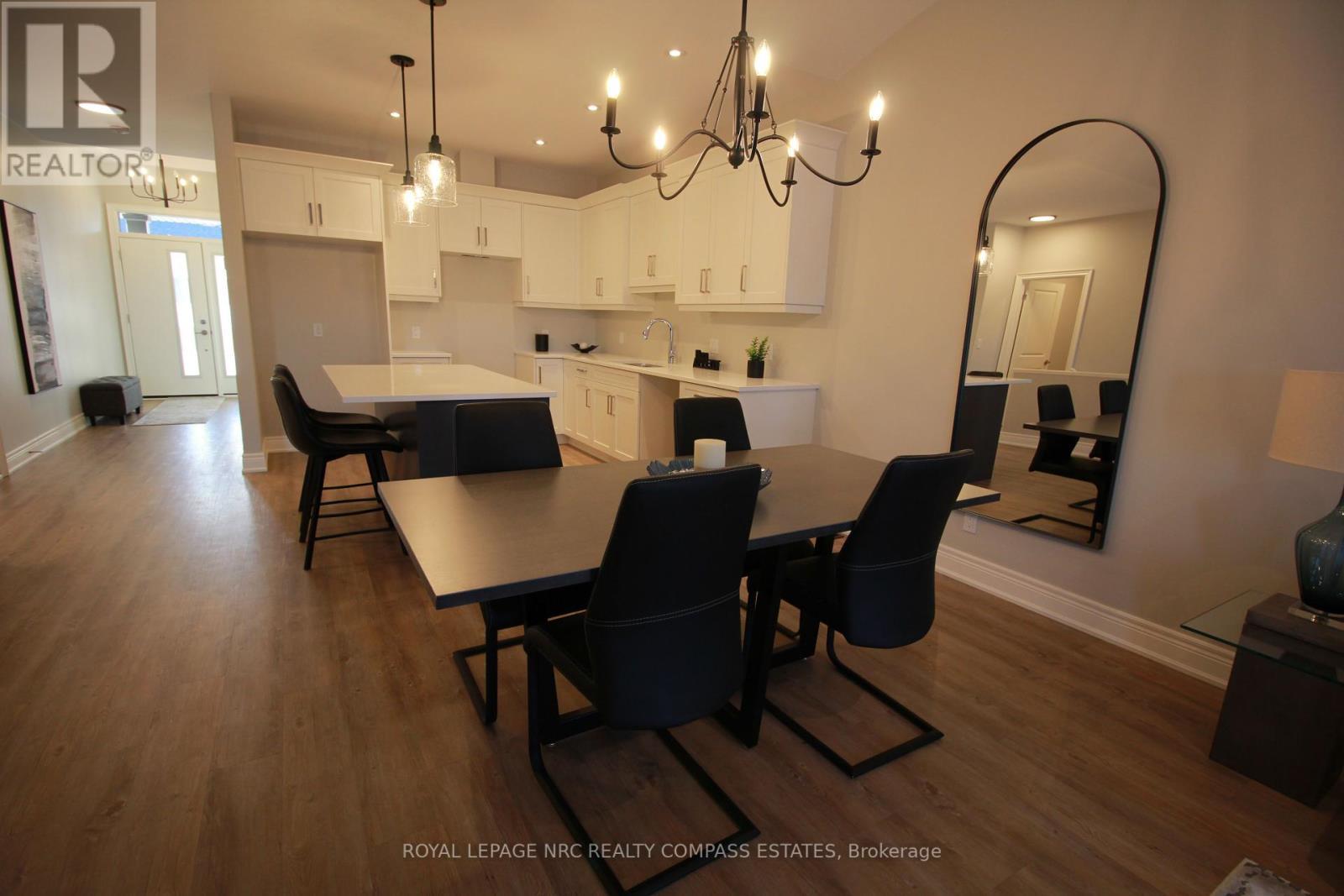 












6 PEACHTREE LANE

,
Niagara-on-the-Lake (Virgil),




Ontario
L0S1T0


