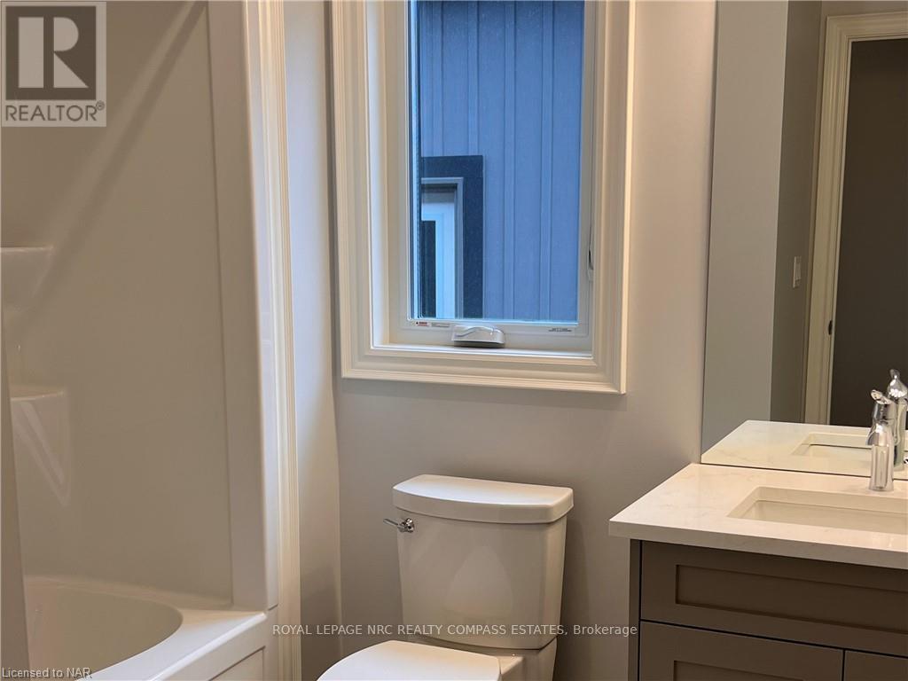 












82 HOMESTEAD DRIVE

,
Niagara-on-the-Lake (Virgil),




Ontario
L0S1T0

