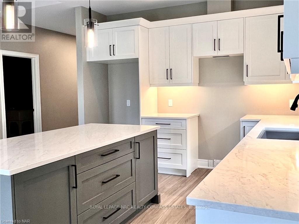 












82 HOMESTEAD DRIVE

,
Niagara-on-the-Lake (Virgil),




Ontario
L0S1T0

