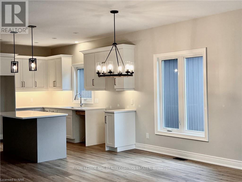 












82 HOMESTEAD DRIVE

,
Niagara-on-the-Lake (Virgil),




Ontario
L0S1T0

