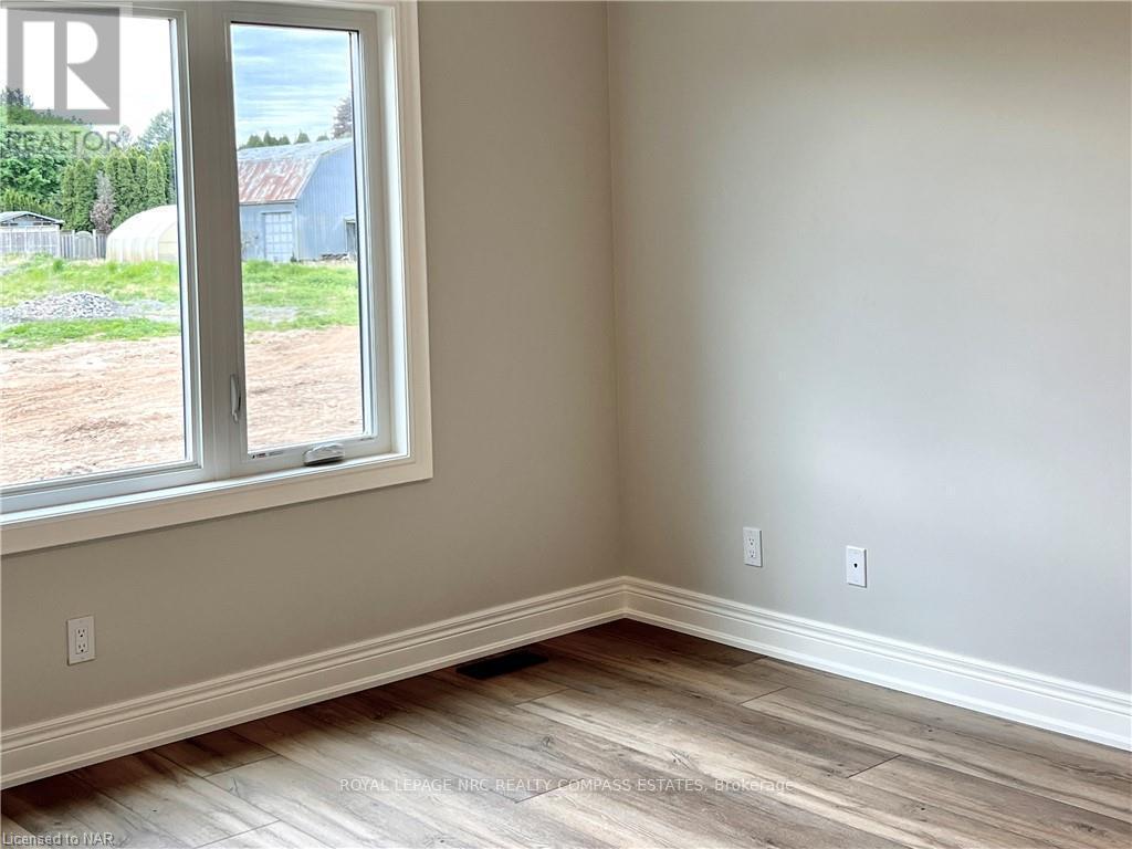 












82 HOMESTEAD DRIVE

,
Niagara-on-the-Lake (Virgil),




Ontario
L0S1T0

