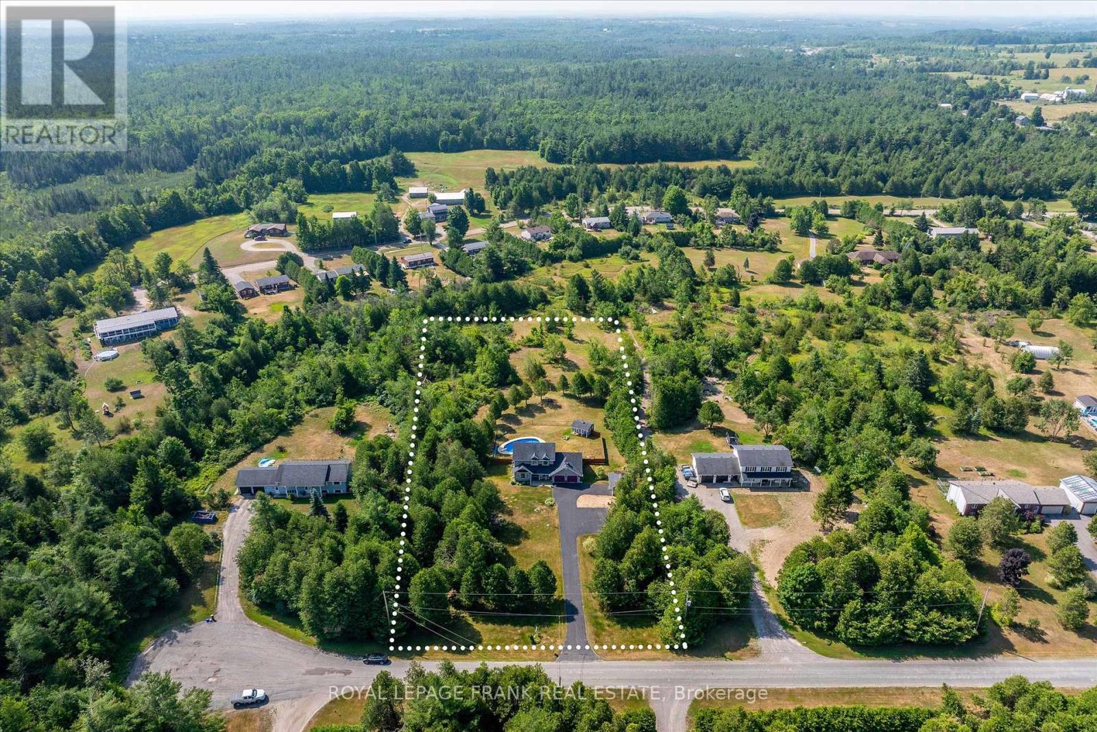 












229 LONSBERRY LANE

,
Douro-Dummer,




Ontario
K0L3A0

