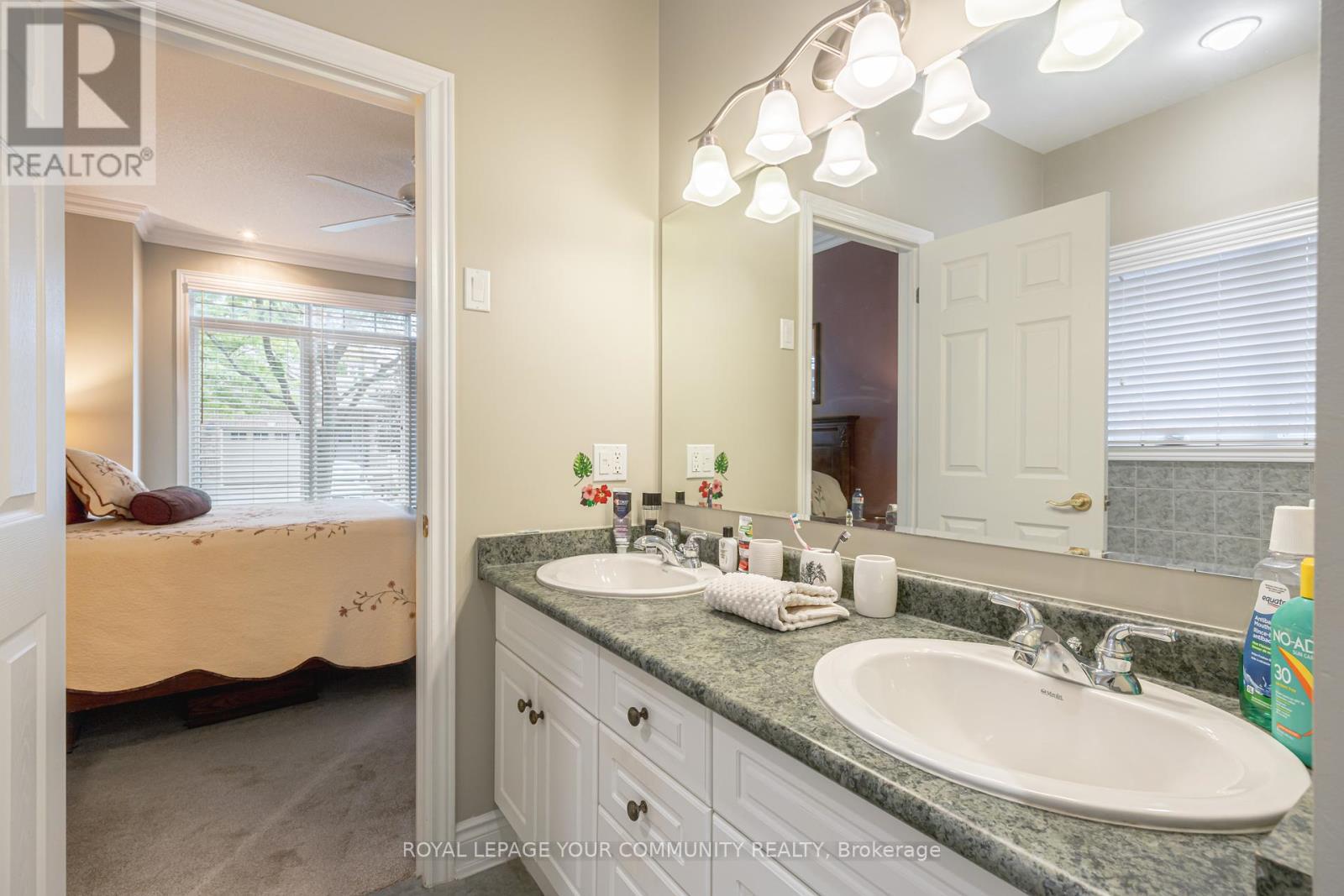 












17 - 50 RENAISSANCE POINT

,
New Tecumseth,




Ontario
L9R2H7

