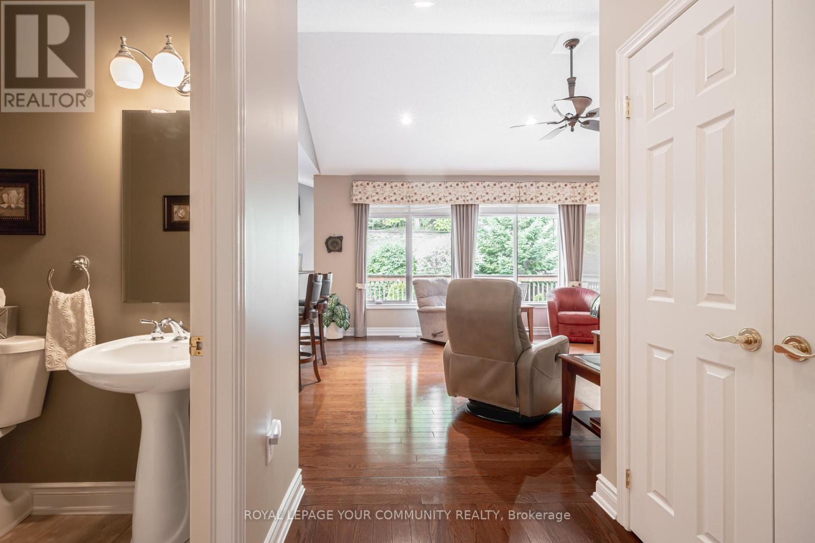 












17 - 50 RENAISSANCE POINT

,
New Tecumseth,




Ontario
L9R2H7

