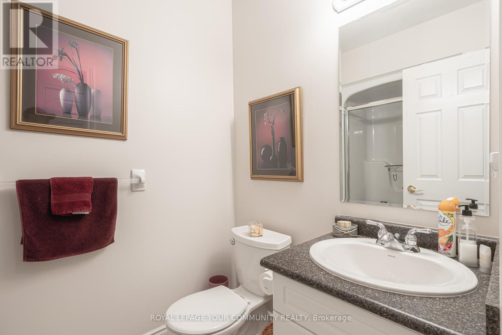 












17 - 50 RENAISSANCE POINT

,
New Tecumseth,




Ontario
L9R2H7

