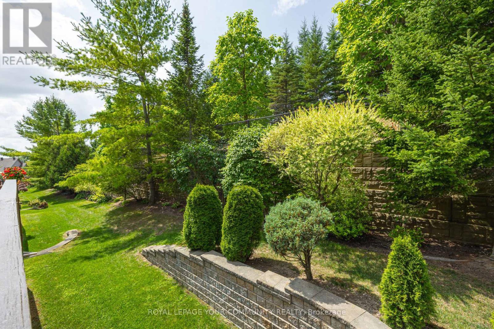 












17 - 50 RENAISSANCE POINT

,
New Tecumseth,




Ontario
L9R2H7

