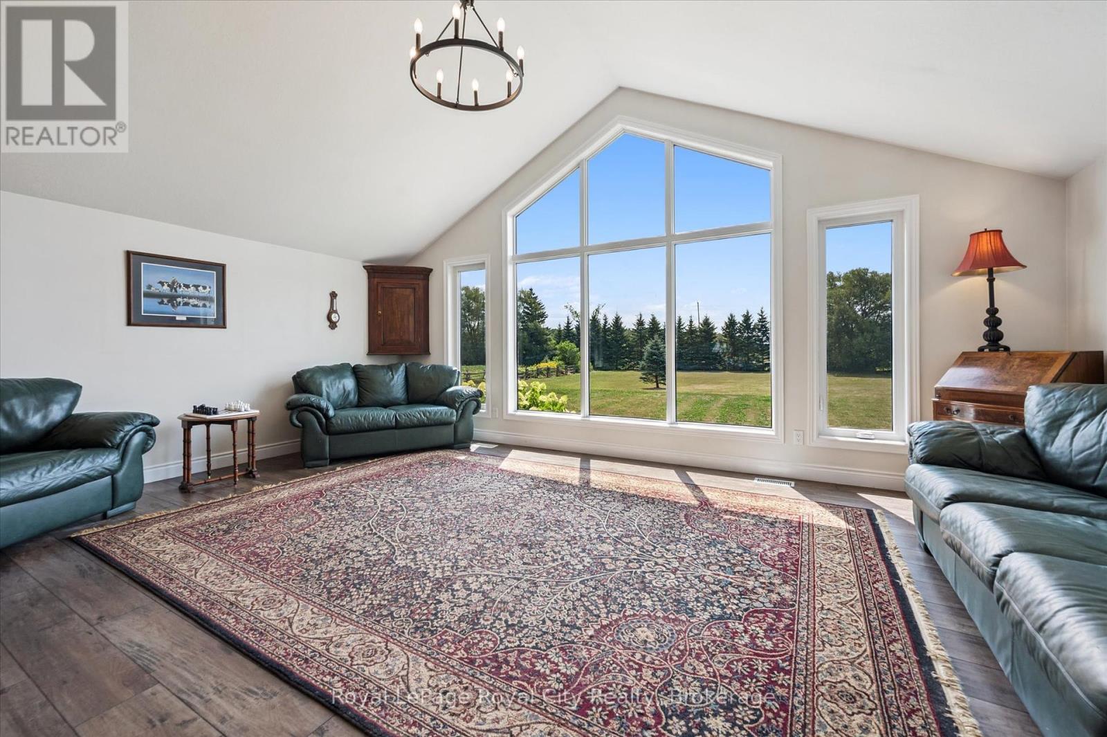 












202269 COUNTY ROAD 109 ROAD

,
East Luther Grand Valley,




Ontario
L9W0P9

