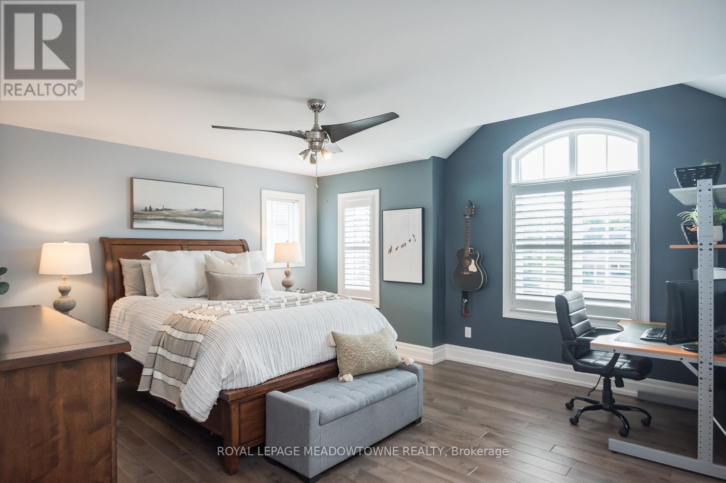 












20 VIEW POINT CIRCLE

,
Halton Hills,




Ontario
L7G6P2

