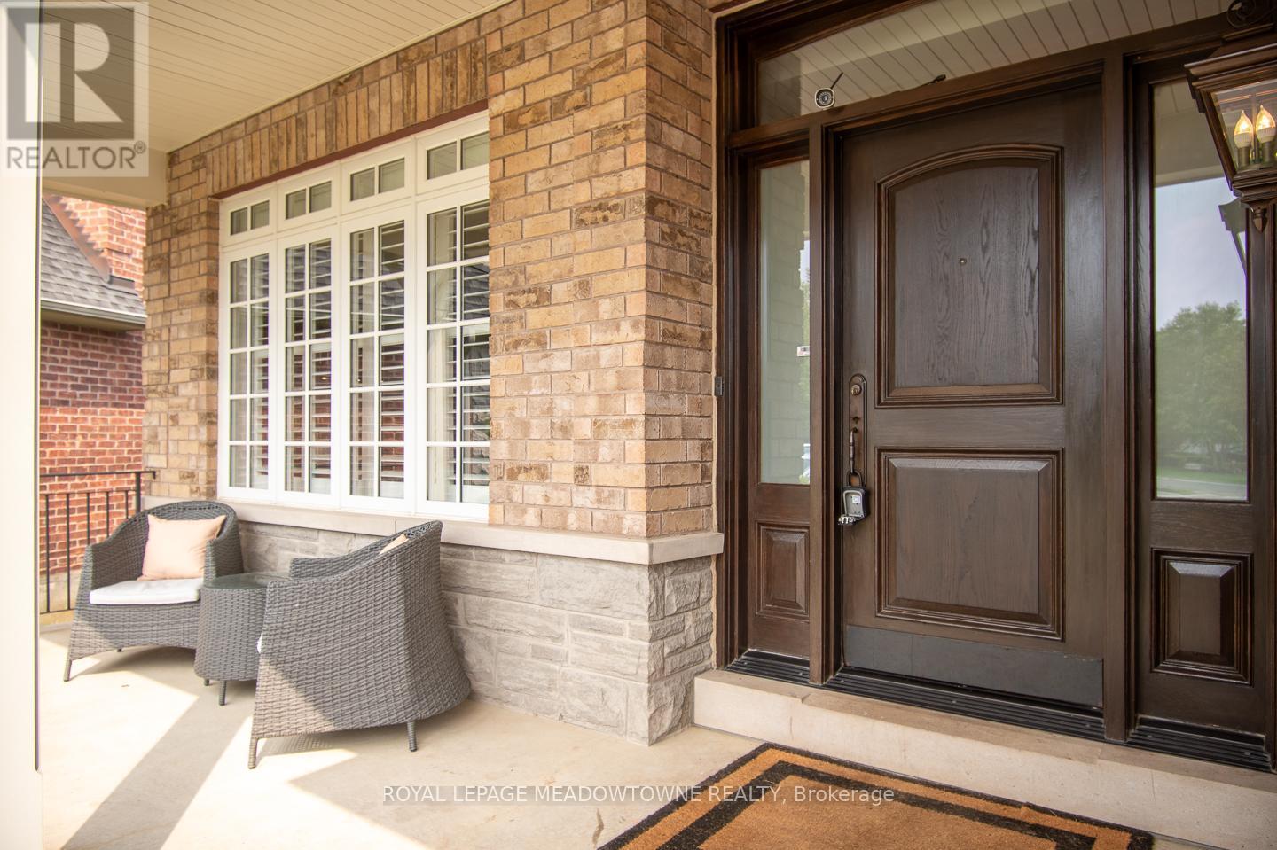 












20 VIEW POINT CIRCLE

,
Halton Hills,




Ontario
L7G6P2

