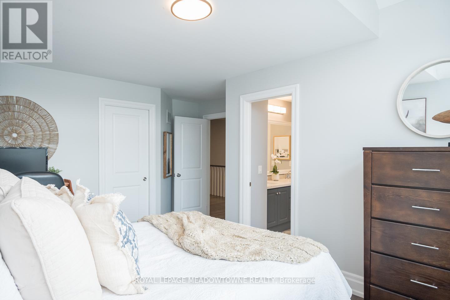 












20 VIEW POINT CIRCLE

,
Halton Hills,




Ontario
L7G6P2

