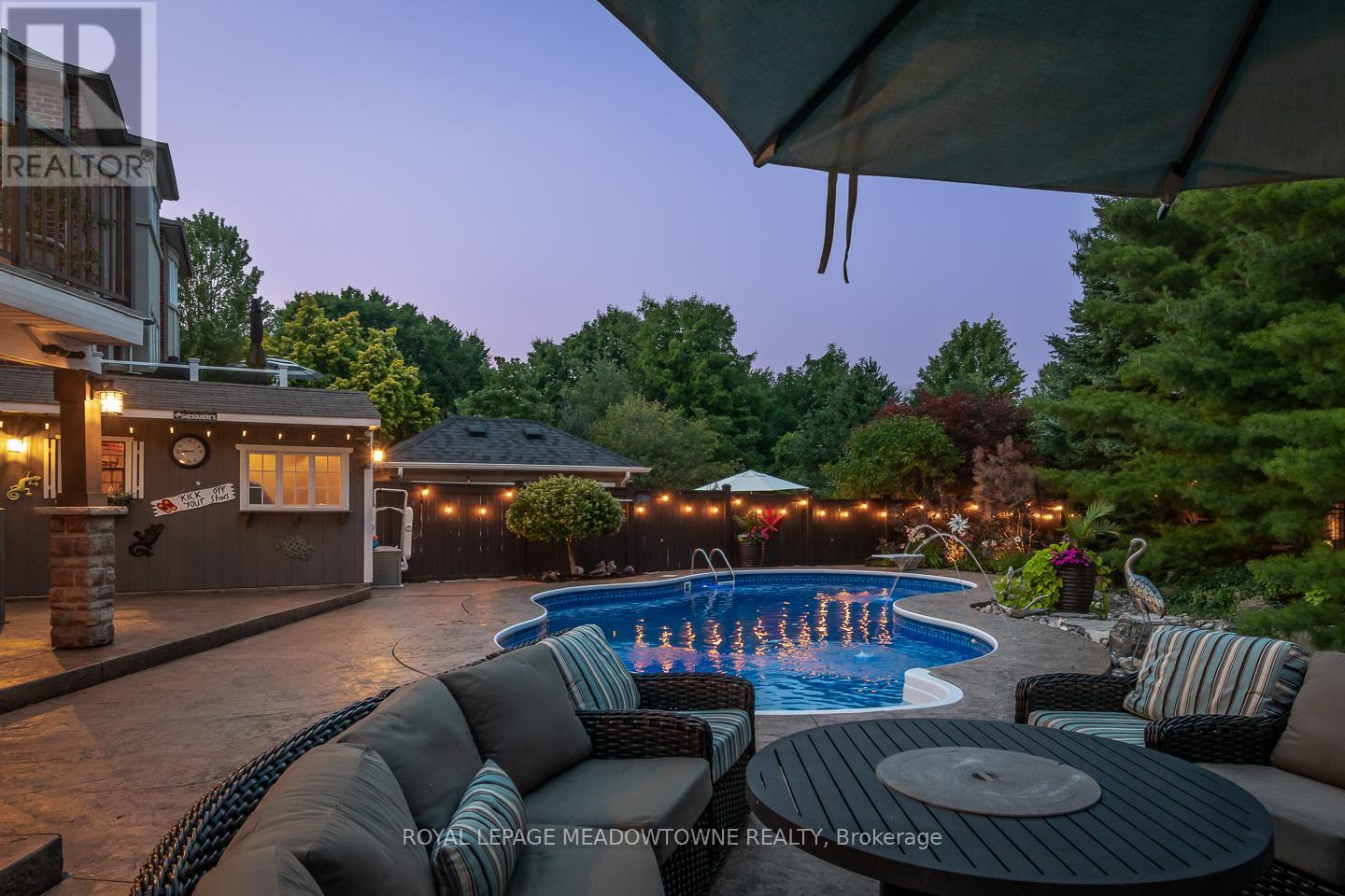 












20 VIEW POINT CIRCLE

,
Halton Hills,




Ontario
L7G6P2

