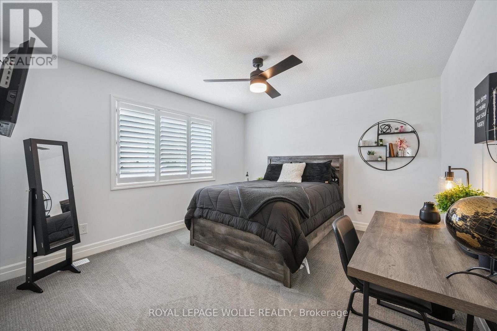 












164 WOODBERRY CRESCENT

,
Woolwich,




Ontario
N3B0E4

