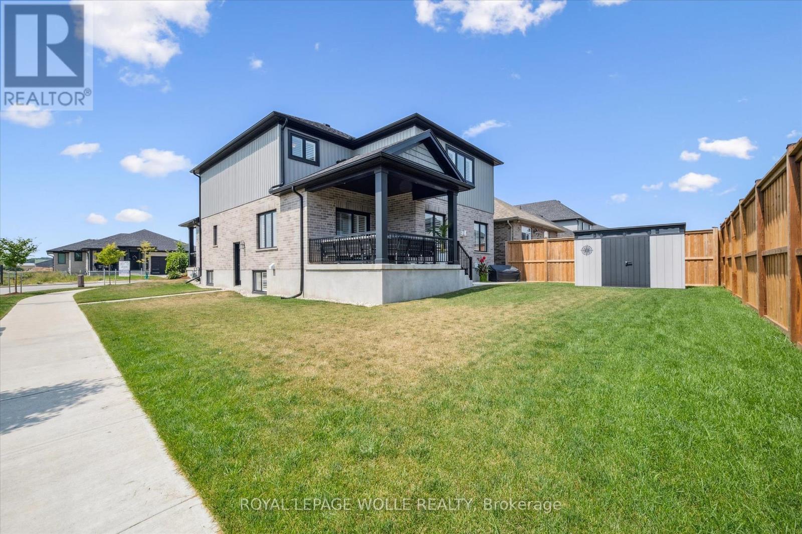 












164 WOODBERRY CRESCENT

,
Woolwich,




Ontario
N3B0E4

