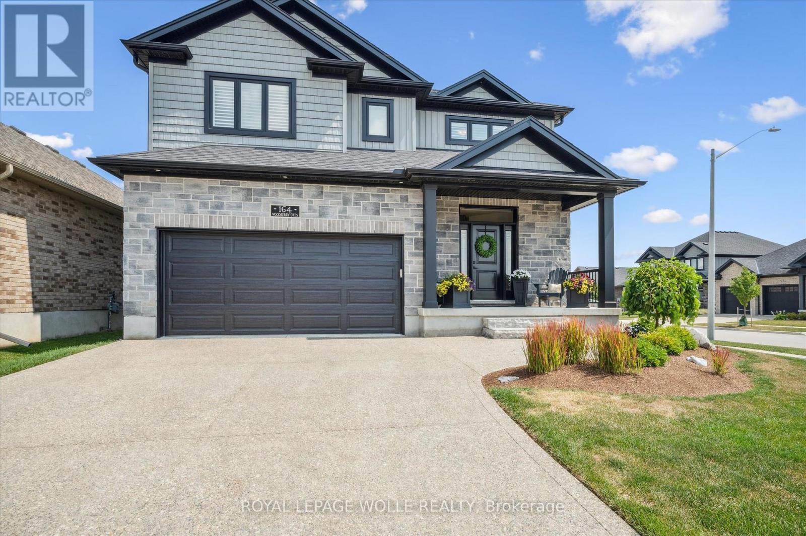 












164 WOODBERRY CRESCENT

,
Woolwich,




Ontario
N3B0E4

