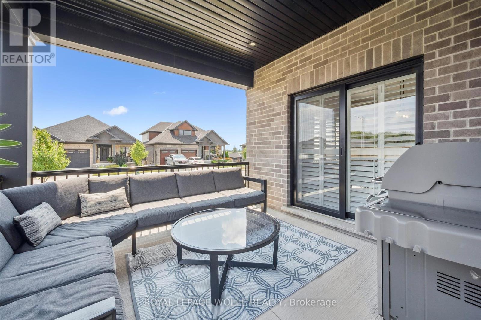 












164 WOODBERRY CRESCENT

,
Woolwich,




Ontario
N3B0E4

