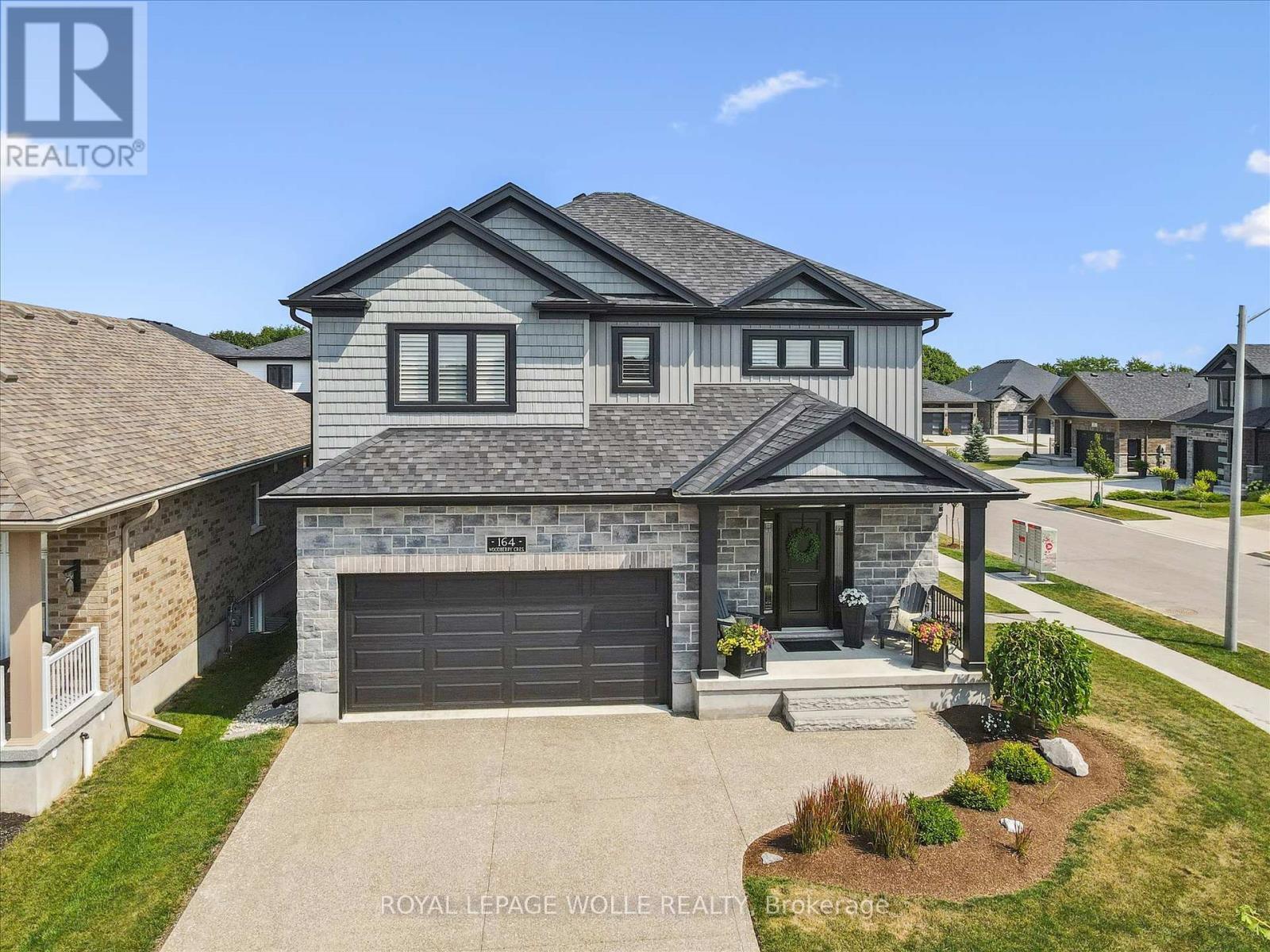 












164 WOODBERRY CRESCENT

,
Woolwich,




Ontario
N3B0E4

