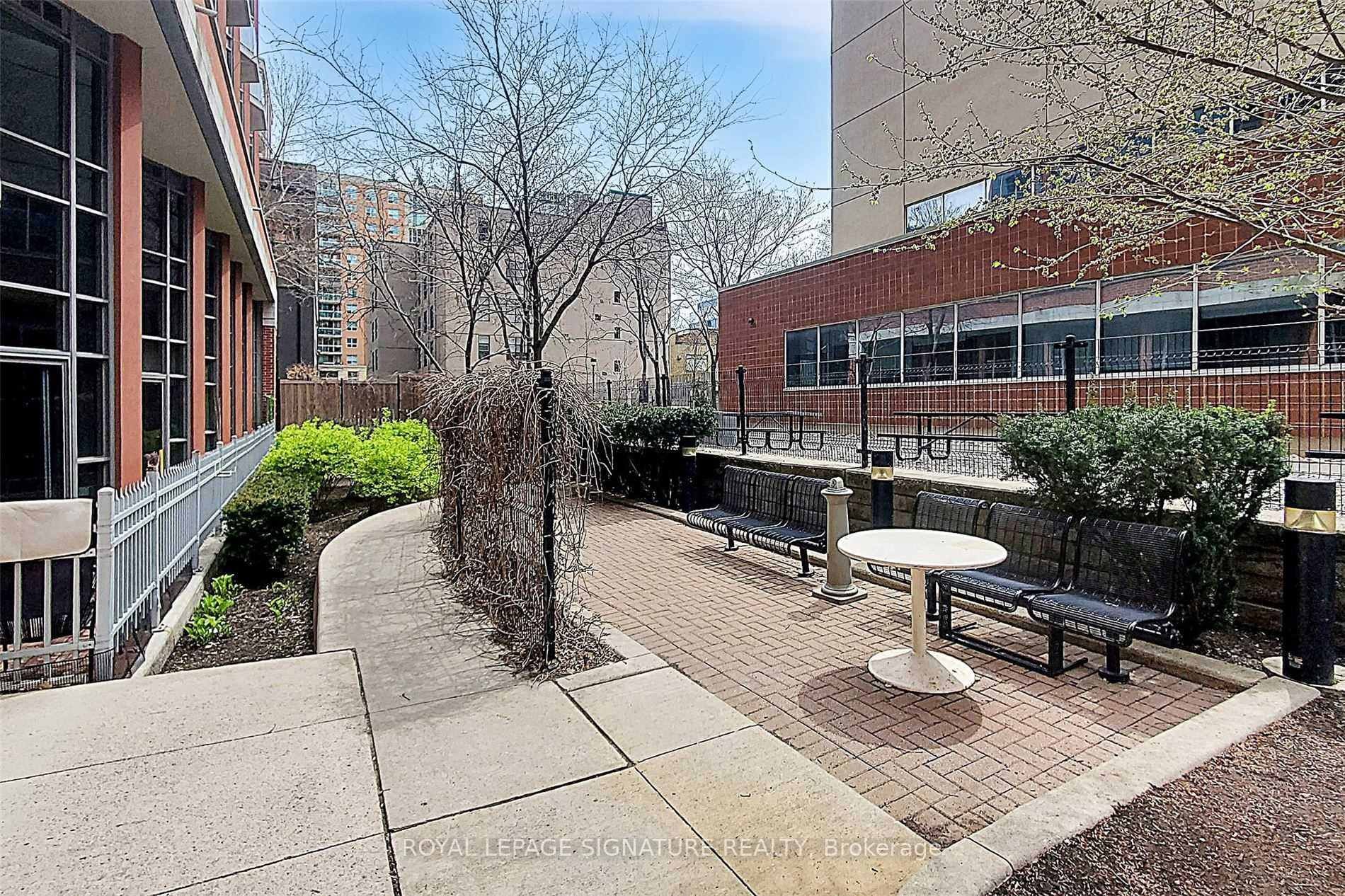 









255


Richmond

Street East, 1011,
Toronto,




ON
M5A 4T7

