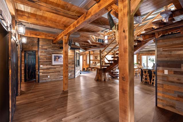 









9258


Whitemouth Lake

RD,
Piney,




MB
R0A 2J0

