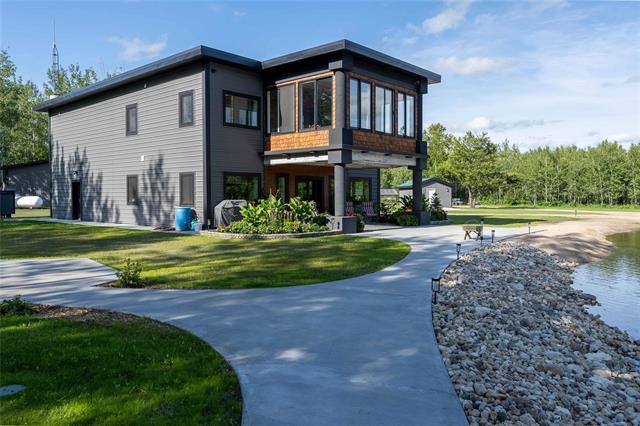 









9258


Whitemouth Lake

RD,
Piney,




MB
R0A 2J0

