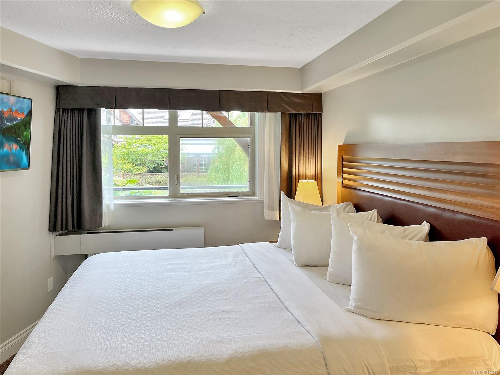 









1800


Riverside

Lane, 108A,
Courtenay,




BC
V9N 3C7

