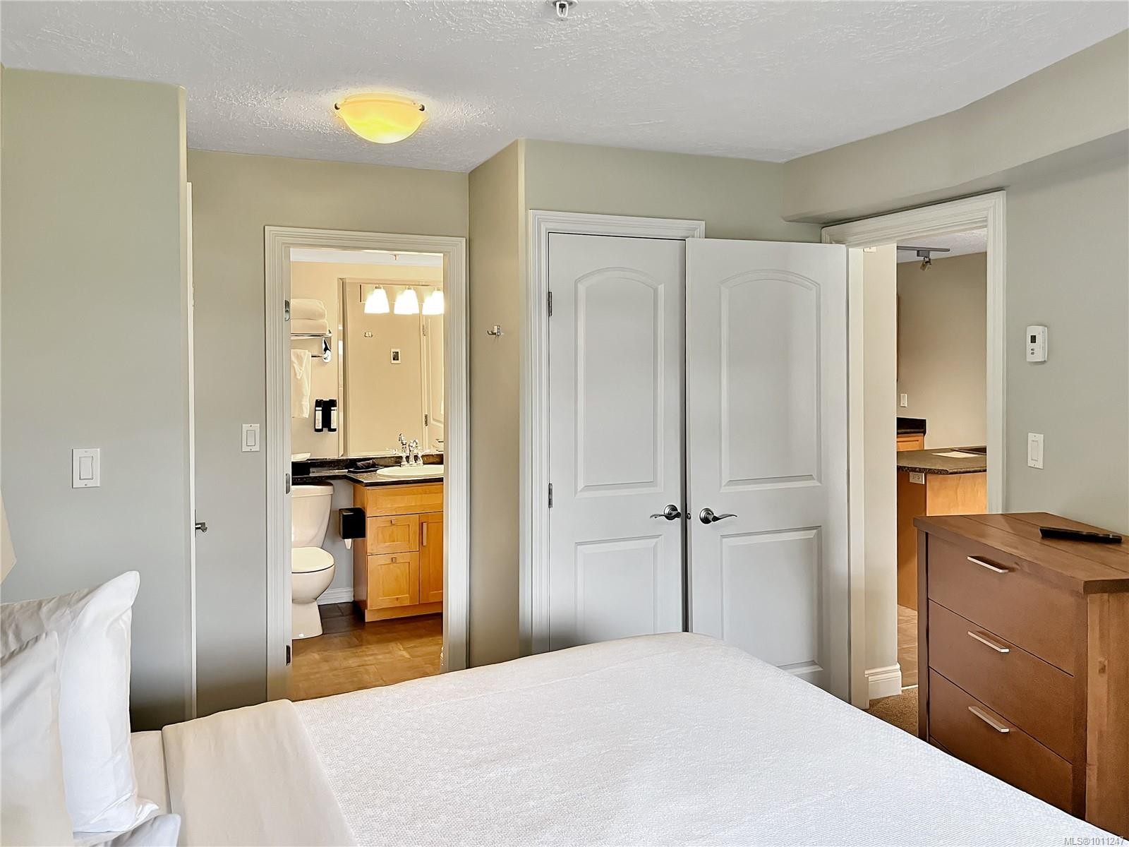 









1800


Riverside

Lane, 108A,
Courtenay,




BC
V9N 3C7


