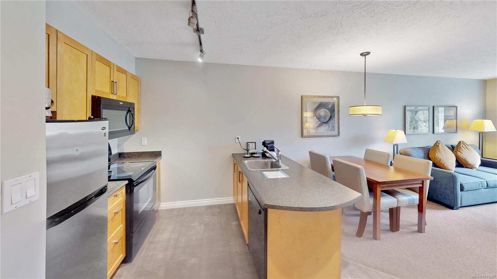 









1800


Riverside

Lane, 108A,
Courtenay,




BC
V9N 3C7

